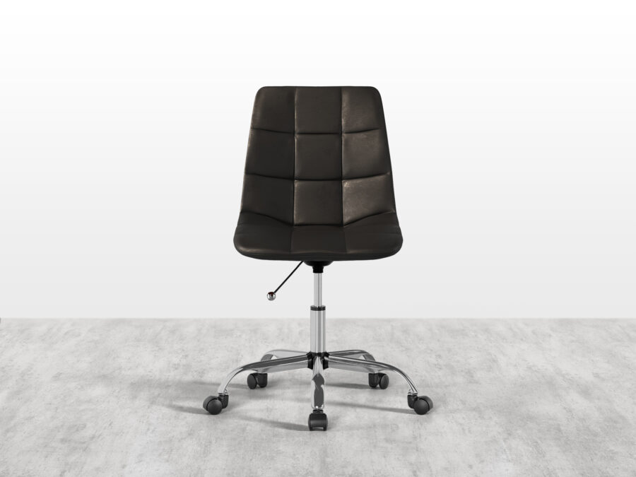 wolfgang-office-chair-black_seat-chrome_base-wheels-front.jpg